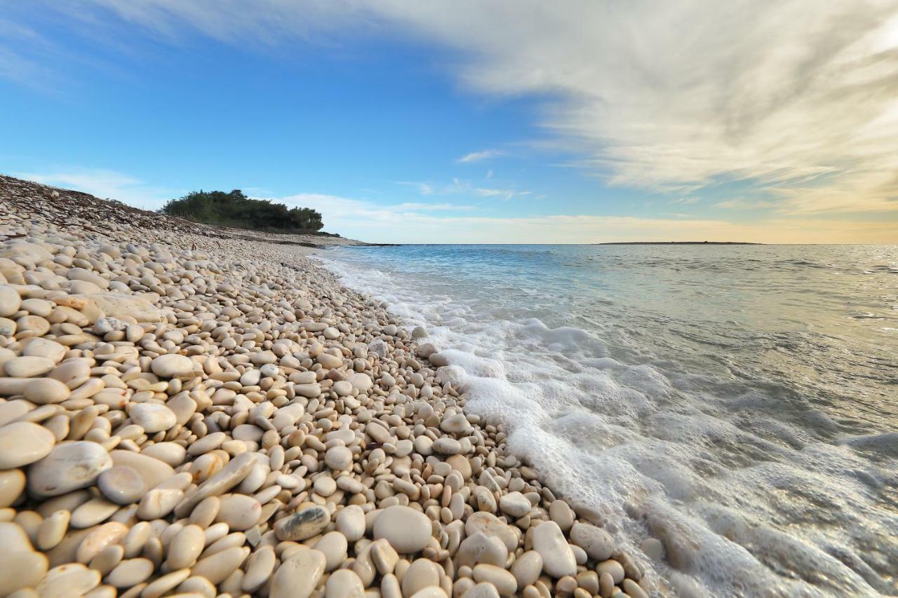 Holiday Home On Dugi Otok - Otok Brbinj Esterno foto